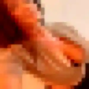 Elisa, 32 ans, connectée à Riom-ès-Montagnes pour une rencontre coquine