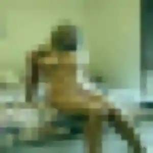 Belle Hana, 24 ans à Rives-du-Couesnon - la contacter