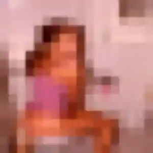 Charmante Soraya, 34 ans à Rives-du-Fougerais - voir sa photo