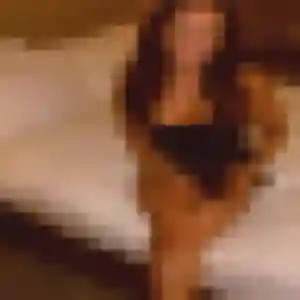 Sexy Camille, 21 ans à Rochefort-du-Gard - découvrir son profil