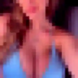 Mona, 30 ans, connectée à Rodès pour une rencontre coquine