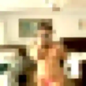 Photo de Alice à Rœux (32 ans) - plan cul discret