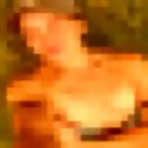 Feriel, 23 ans, disponible à Rolleville pour une rencontre coquine