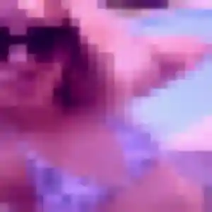 Myla de Romegoux, 21 ans - plan cul sans prise de tête