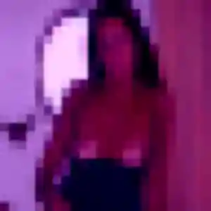 Eden, 31 ans, disponible à Roquefort pour une rencontre coquine