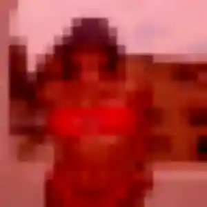 Jade, 19 ans, en ligne à Roscanvel pour une rencontre coquine