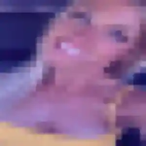 Noemie, 19 ans, en ligne à Rosières pour une rencontre coquine
