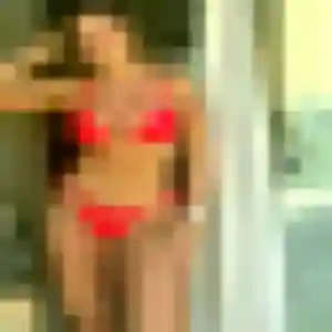 Emilie, 33 ans, connectée à Rostrenen pour une rencontre coquine