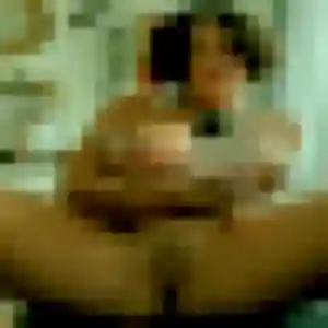 Mahaut, 27 ans, connectée à Roussillon pour une rencontre coquine