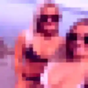 Photo de Maya à Rouvres-en-Woëvre (19 ans) - plan cul discret