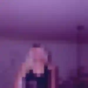 Photo de Charlotte à Rovon (34 ans) - plan cul anonyme