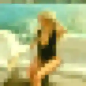 Anais, 26 ans, en ligne à Russange pour une rencontre coquine