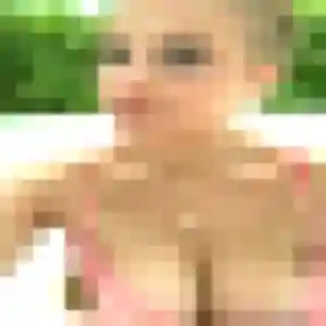 Selma, 23 ans, cherche un plan cul à Ry