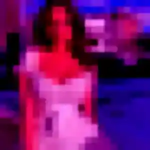 Candice (27 ans) à Sacquenville propose un plan cul ce soir