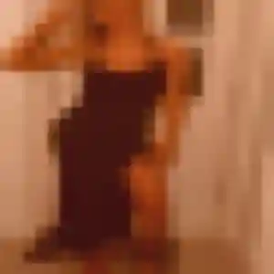Rencontre Clemence, 34 ans à Saint-André-sur-Orne en privé