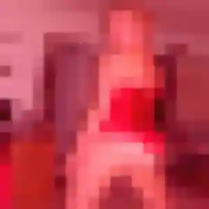 Sexy Feriel, 19 ans à Saint-Antoine-de-Ficalba - voir sa photo