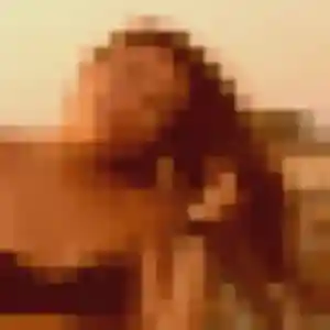 Elena (28 ans) à Saint-Auvent cherche une rencontre rapidement