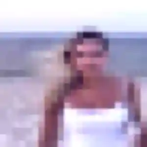 Photo privée de Yasmine, 31 ans à Saint-Barthélemy-le-Plain - plan discret