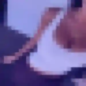 Emilie, 19 ans, connectée à Saint-Bonnet-Tronçais pour une rencontre coquine