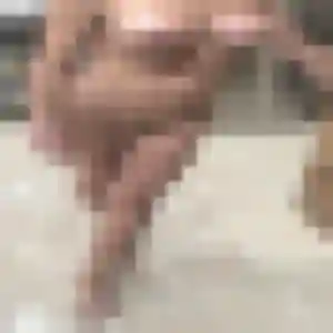 Olivia, 35 ans, en ligne à Saint-Chaptes pour une rencontre coquine