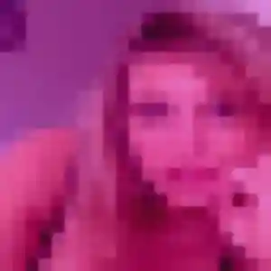 Contacte Camille, 22 ans à Saint-Chéron en privé