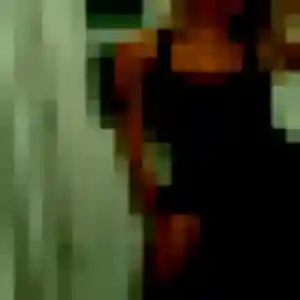 Photo de Clemence à Saint-Christophe-sur-Dolaison (32 ans) - plan cul gratuit