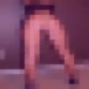 Photo de Soraya à Saint-Christophe-sur-Dolaison (25 ans) - plan cul gratuit