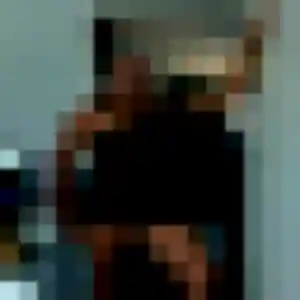 Sienna, 33 ans, connectée à Saint-Cyr-sur-Morin pour un plan cul