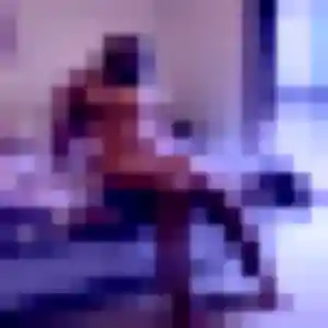 Contacte Elisa, 22 ans à Saint-Didier en privé