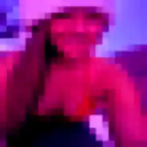 Chloe, 25 ans, connectée à Saint-Estèphe pour une rencontre coquine