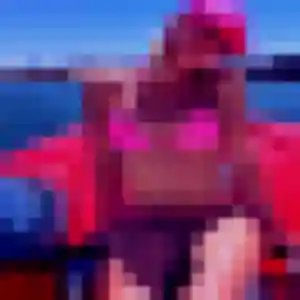 Photo sexy de Laura, 22 ans à Saint-Étienne-de-Crossey - plan discret