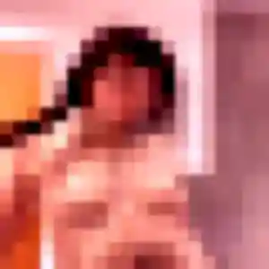 Clara, fille de 24 ans propose plan cul à Saint-Eutrope-de-Born