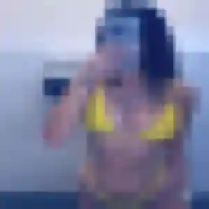 Photo sexy de Zelie, 29 ans à Saint-Ferréol-d'Auroure - rencontre coquine