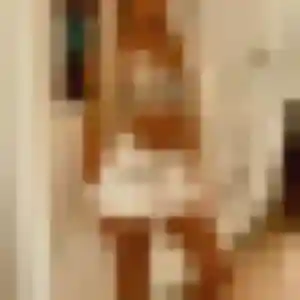Photo privée de Axelle, 34 ans à Saint-Genès-Champanelle - rencontre coquine