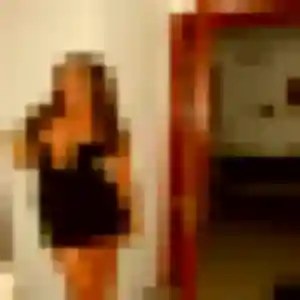 Sexy Soraya, 21 ans à Saint Geniez d'Olt et d'Aubrac - voir sa photo