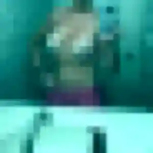 Marine, femme de 22 ans cherche plan cul à Saint-Georges-Buttavent