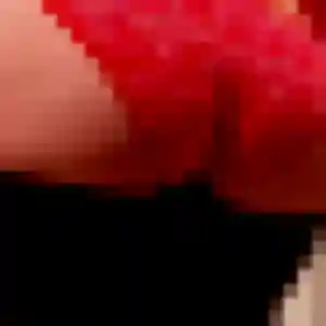 Celia, femme de 35 ans cherche plan cul à Saint-Georges-de-Commiers