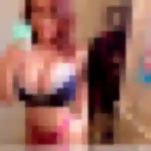 Profil de Celeste à Saint-Georges-de-Noisné (26 ans) - plan cul gratuit