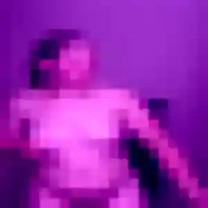 Rejoins Safiya, 29 ans à Saint-Georges-sur-Cher en privé