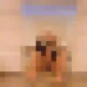 Photo privée de Margot, 30 ans à Saint-Germain-du-Teil - rencontre coquine
