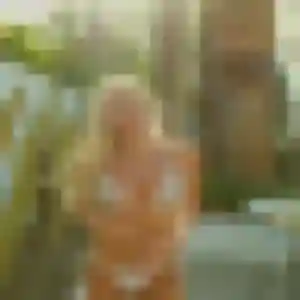 Contacte Celeste, 22 ans à Saint-Girons-d'Aiguevives en t'inscrivant