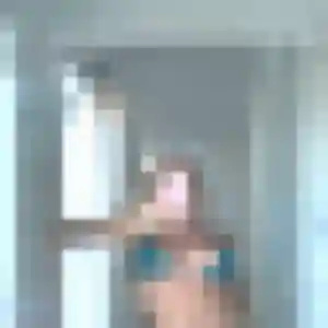 Manel, 25 ans, en ligne à Saint-Hilaire-du-Maine pour une rencontre coquine
