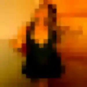 Photo sexy de Louna, 20 ans à Saint-Hilaire-la-Palud - rencontre coquine