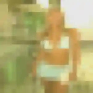 Photo exclusive de Elina, 35 ans à Saint-Hilaire-Peyroux - plan discret