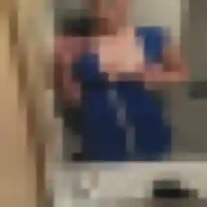 Rencontre Clarisse, 21 ans à Saint-Hostien en privé