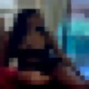 Juliette, 28 ans, connectée à Saint-Jean-de-la-Blaquière pour une rencontre coquine