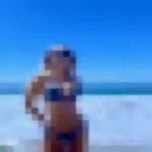 Découvre Assia, 35 ans à Saint-Jean-de-Luz gratuitement