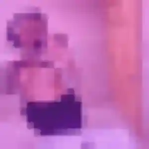 Elodie, femme de 25 ans veut plan cul à Saint-Jean-les-Deux-Jumeaux