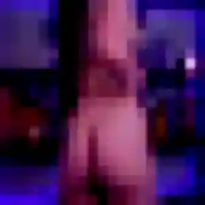 Manel, 35 ans, dispo pour plan cul à Saint-Jeures
