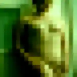 Justine, 19 ans, connectée à Saint-Juéry pour une rencontre coquine